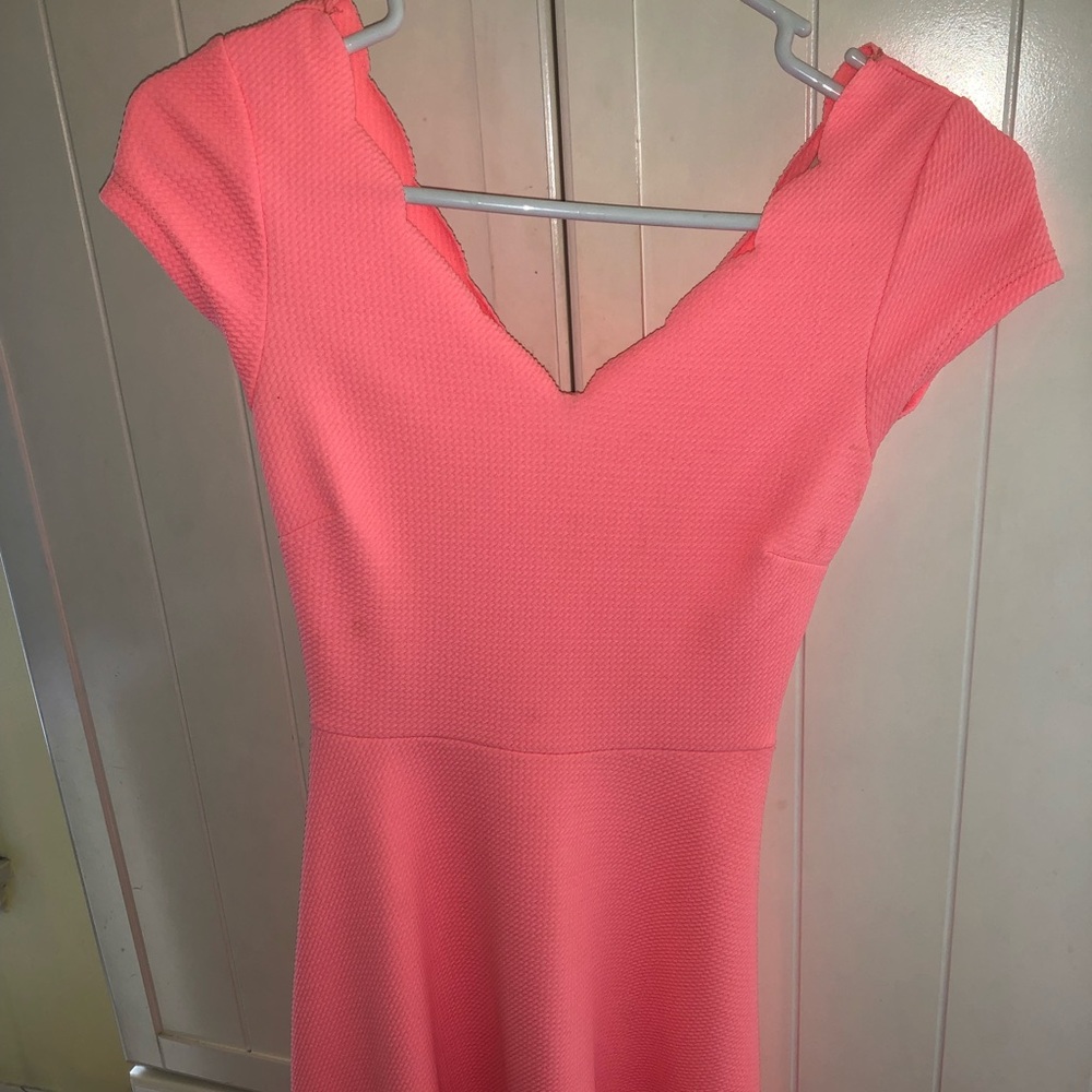Coral scallop neck dress